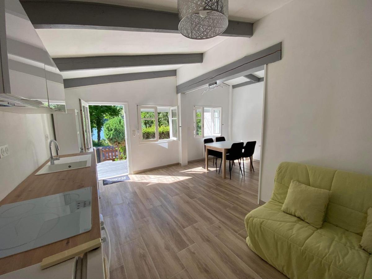 Maison Bord De Lac De Charmes Bannes  Ngoại thất bức ảnh